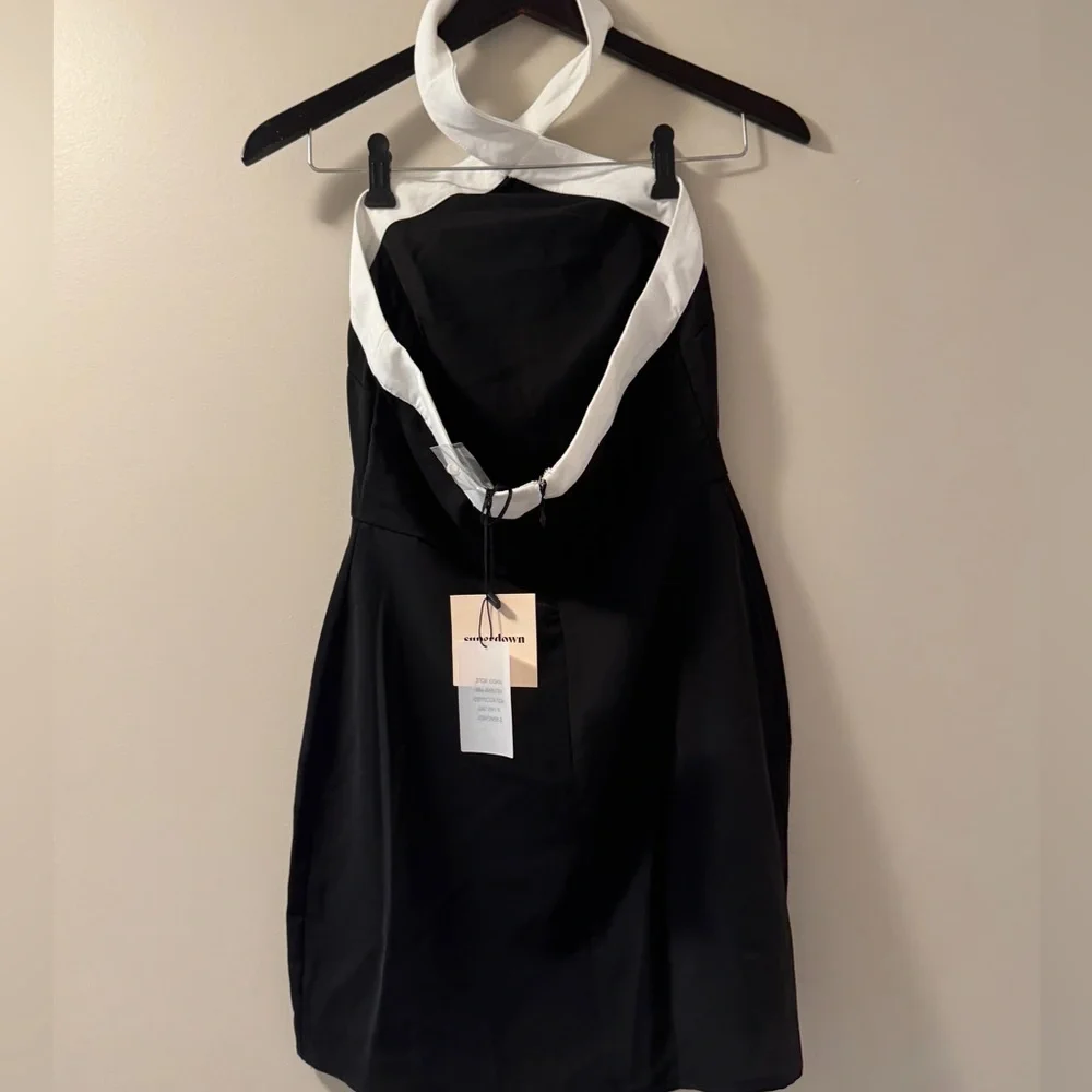 Superdown Brielle Cross Front Dress in Black & White - Picture 3 of 4